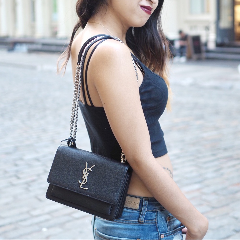 SAINT LAURENT SUNSET SMALL IN GRAINED LEATHER